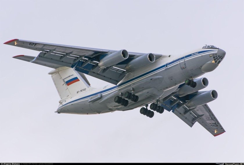 Самолет ил 76 МД