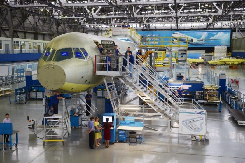 Иркут авиационный завод