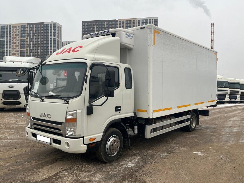 Грузовой автомобиль jac n80 рефрижератор