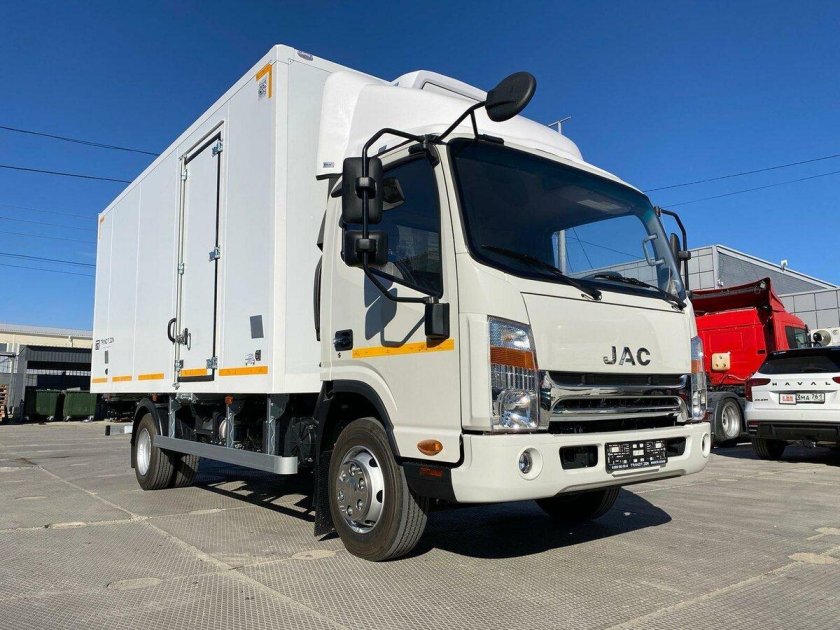 Изотермический фургон jac n 56