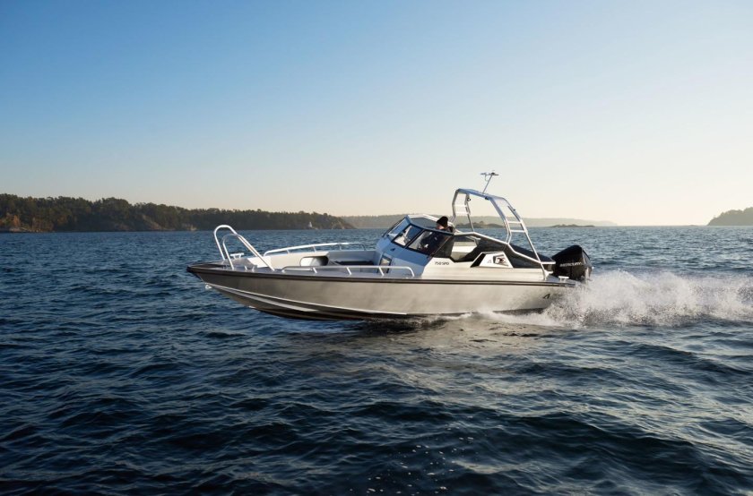 Катер Anytec 750 SPD