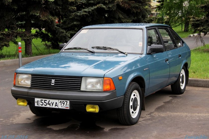 Москвич-2141 легковой