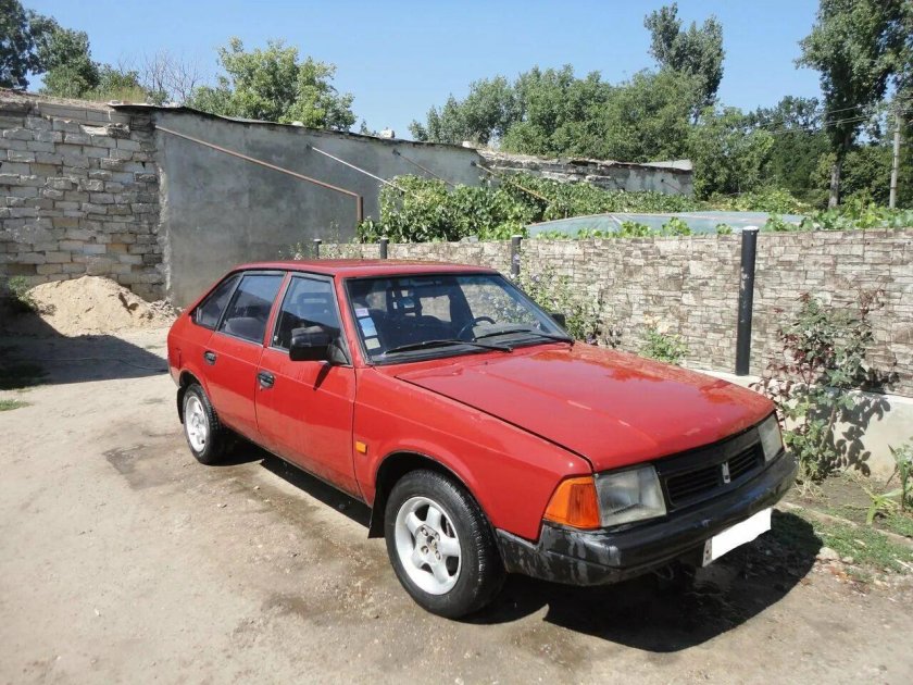 Москвич хэтчбек 2141