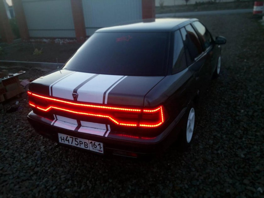 Daewoo espero задние фонари