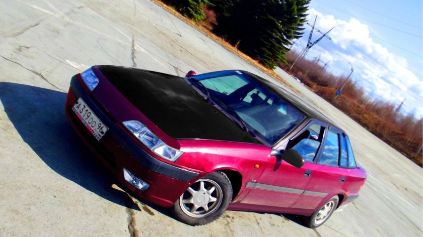 Daewoo espero 2.0 красный