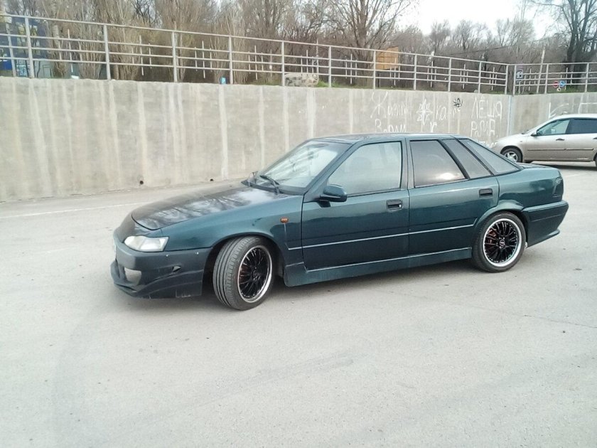 Дэу Эсперо 1997