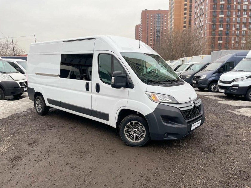 Пежо грузопассажирский фургон