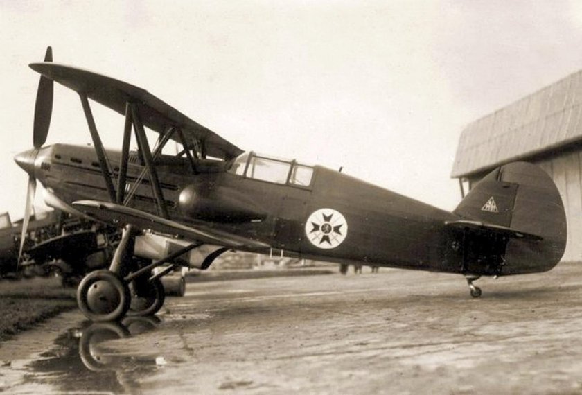 Avia b.534