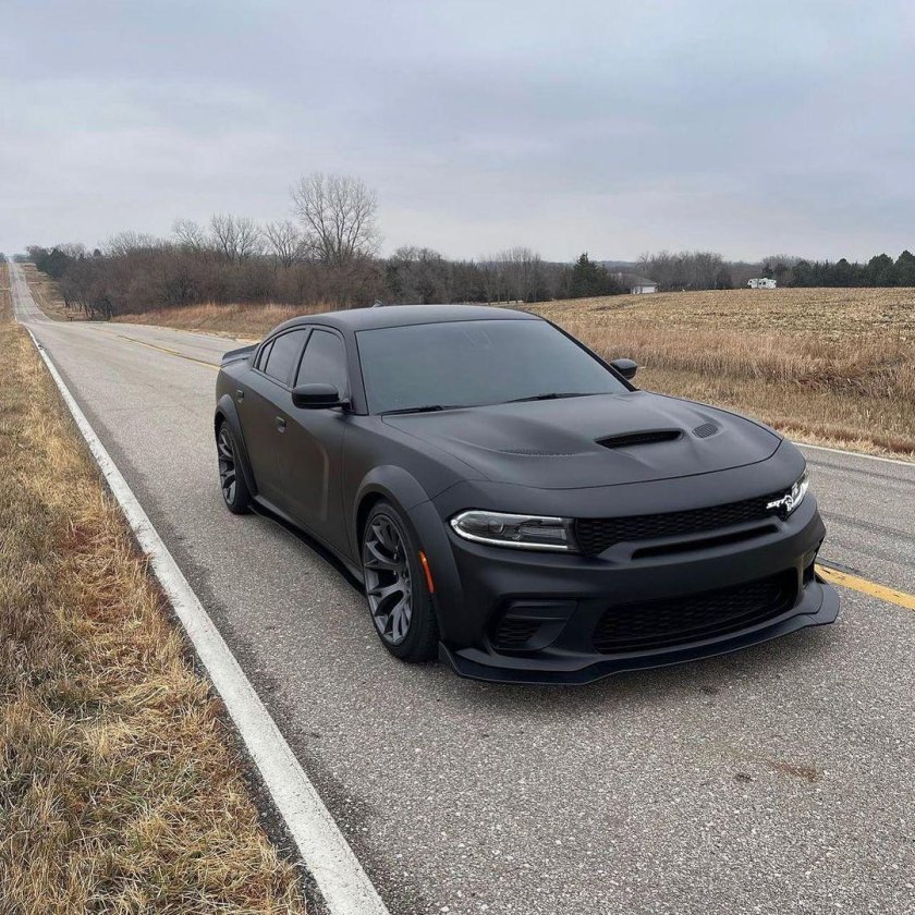 Dodge charger srt hellcat