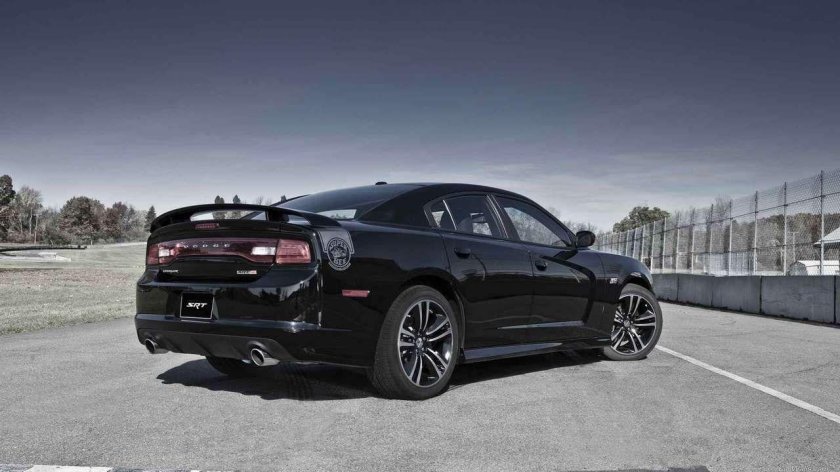 Dodge Charger srt8