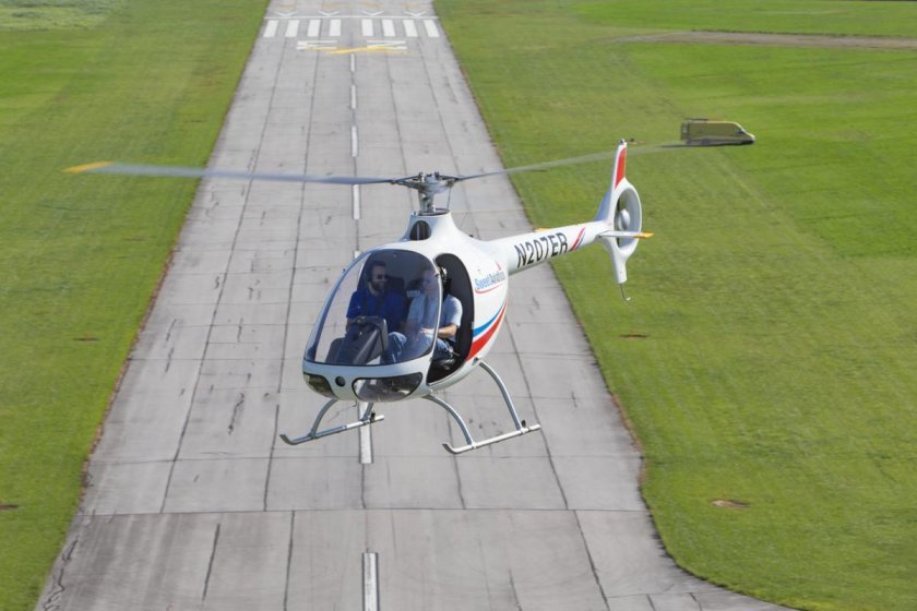 Двухместный вертолет