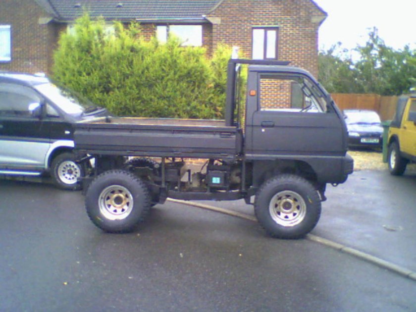 Тойота Дюна грузовик 4x4