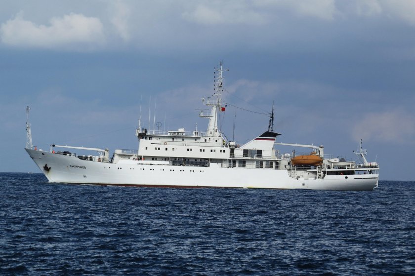 Ромуальд Муклевич гидрографическое судно