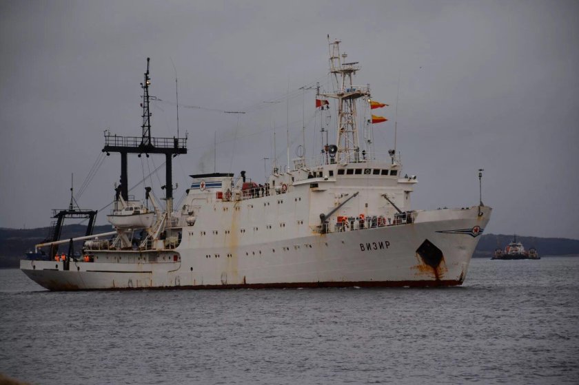 Гидрографическое судно Визир