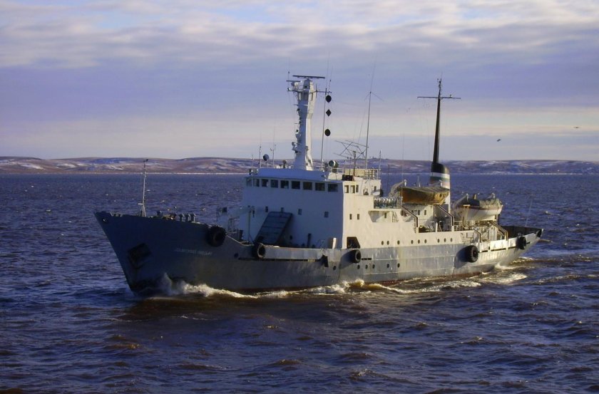 Николай Евгенов гидрографическое судно