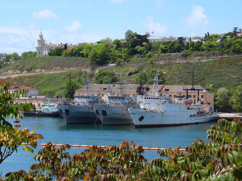 Водная станция КЧФ Севастополь