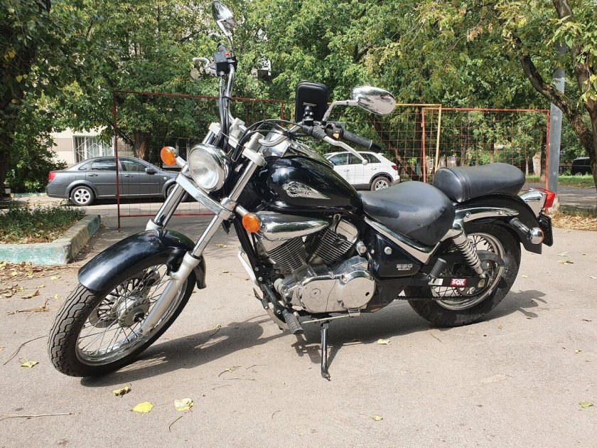 Сузуки интрудер серебрянный