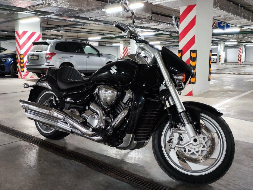 Suzuki boulevard m 109