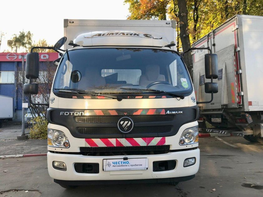 Автомобиль dongfeng
