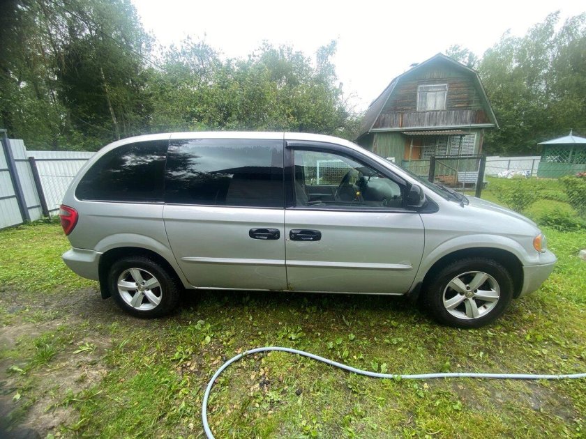 Додж караван