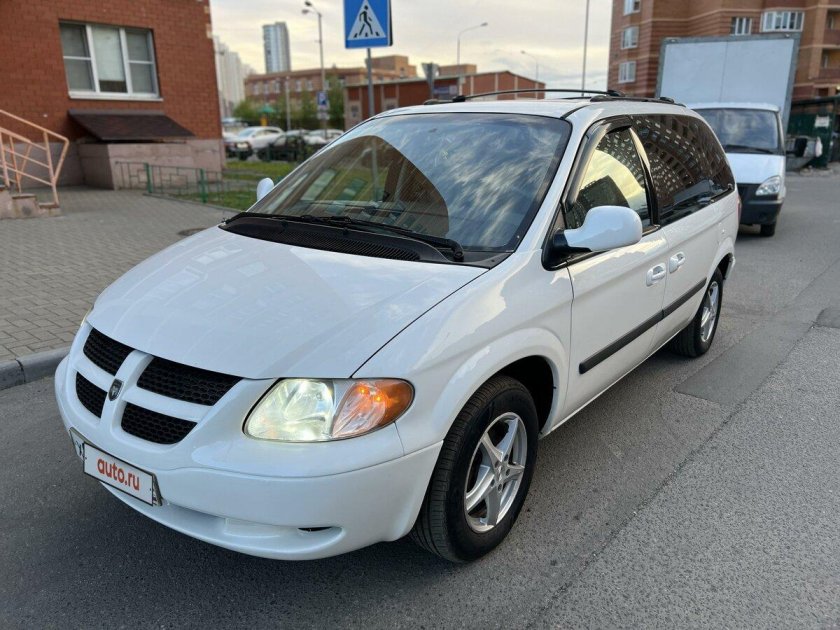 Dodge caravan 2004 150 л.с.