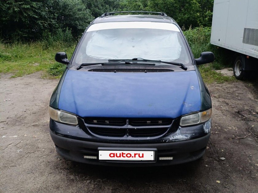 Крайслер вояджер 1999г