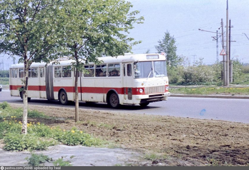 ЛИАЗ 677 Москва