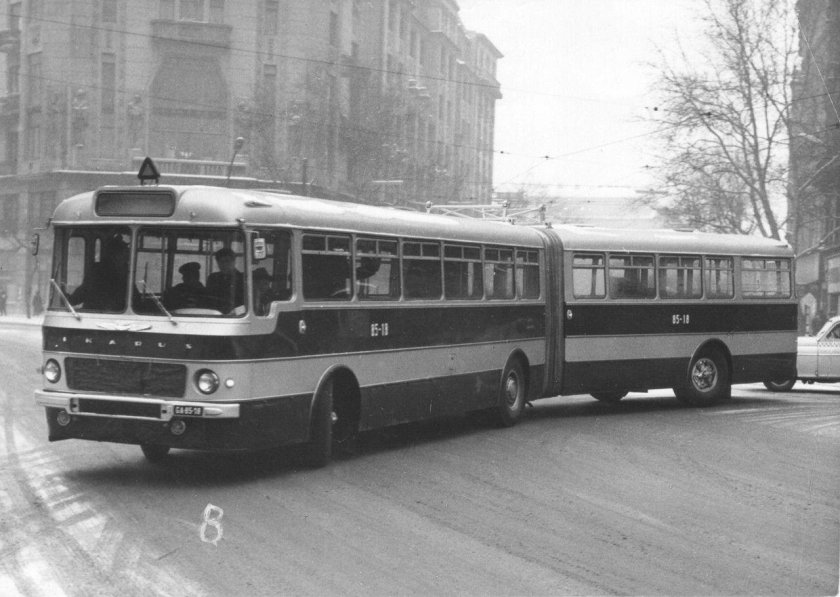 Икарус 180 салон