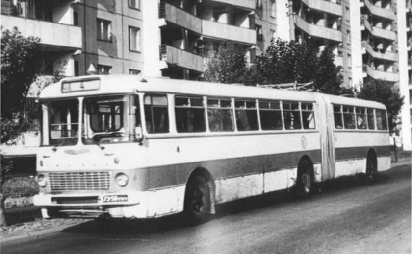 Ikarus 180 Тула автоколонна 1809