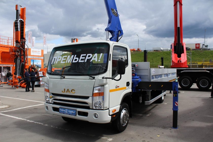JAC n90 с манипулятором Tadano TM-ze364hs