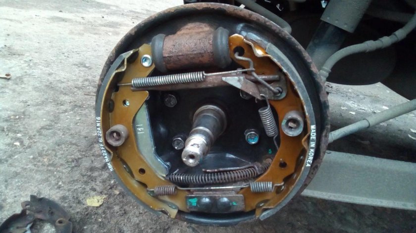 Задние колодки Матиз 0.8