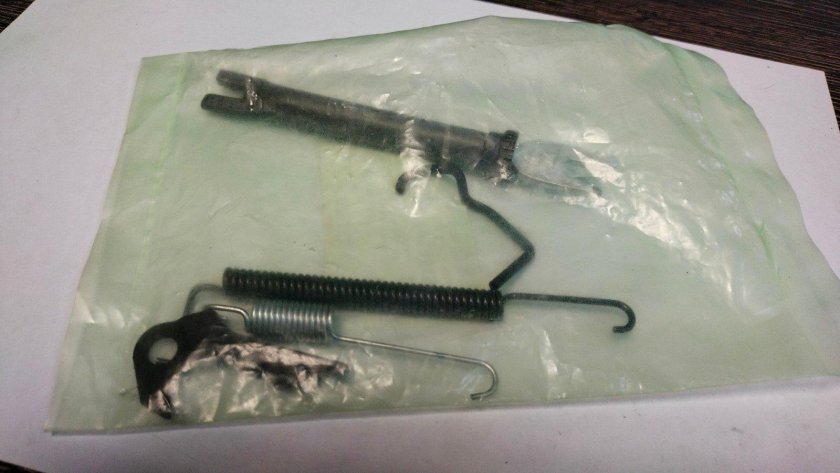 Ремкомплект заднего тормоза Нексия артикул