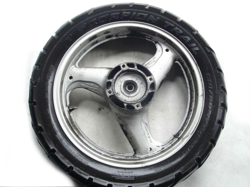 Хонда Варадеро 1000 купить заднее колесо