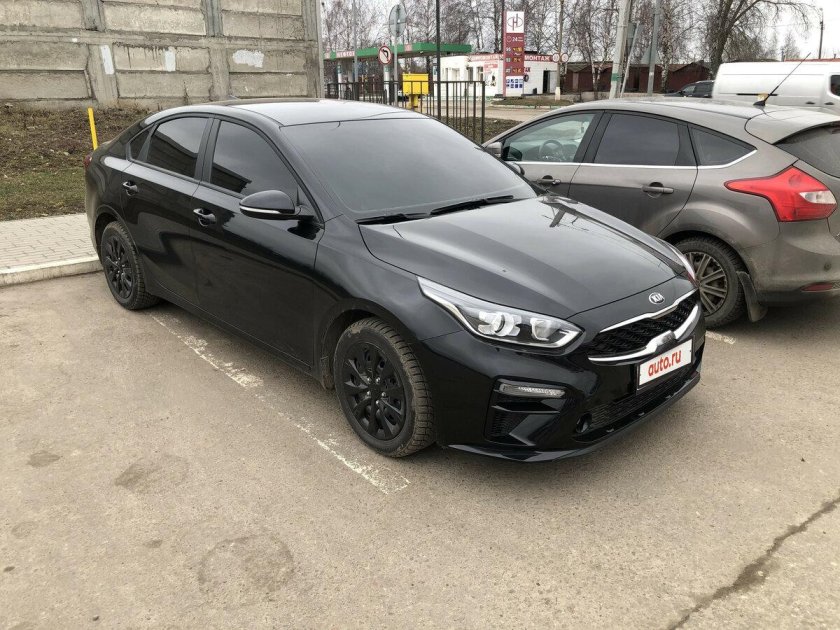 Kia Cerato 2019 черная