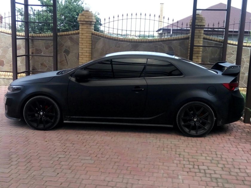Kia Cerato Koup черный