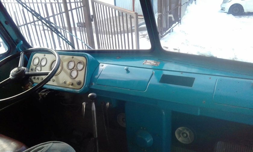 МАЗ 500 салон кабины