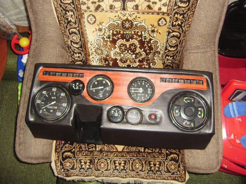 Панель приборов - МАЗ 54323