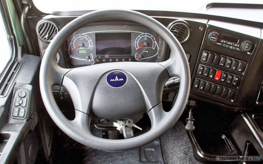 МАЗ 5440 м9 салон