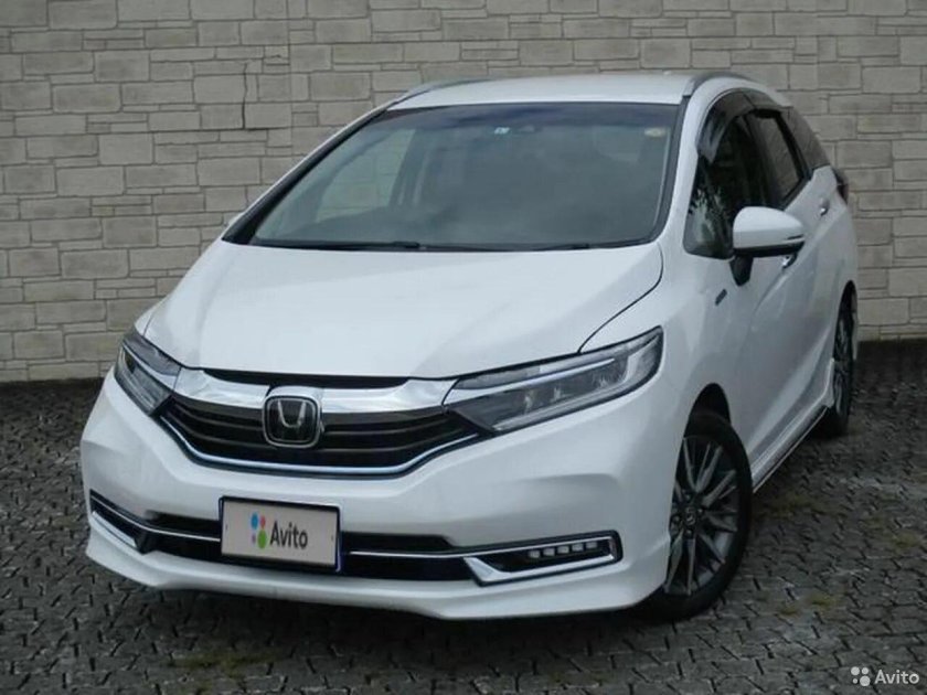 Хонда Шатл 2019 Рестайлинг