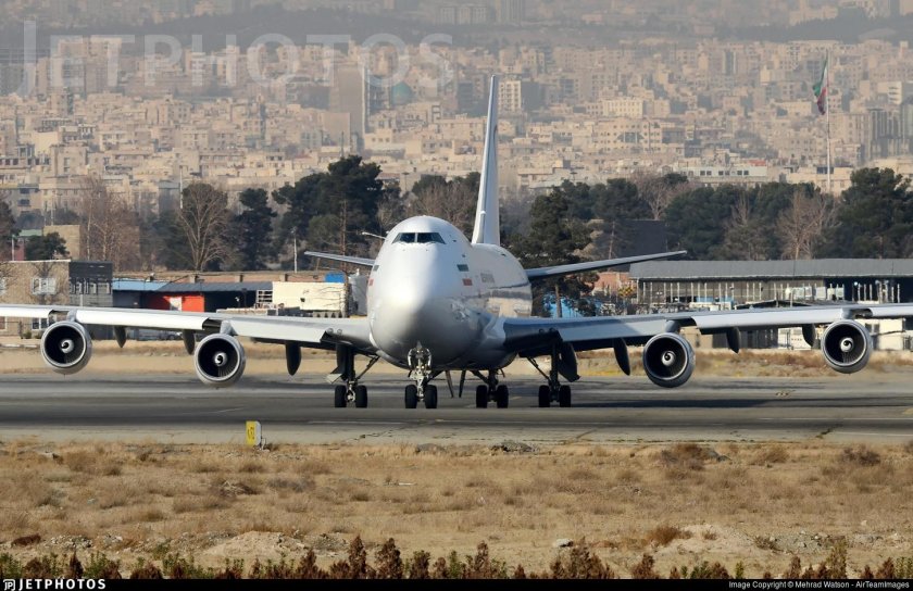 Boeing 747sp iran air