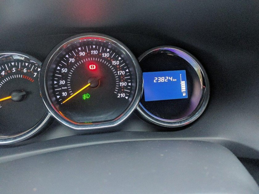 Ограничитель скорости Renault Sandero Stepway 2