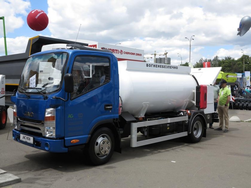 Грузовой автомобиль