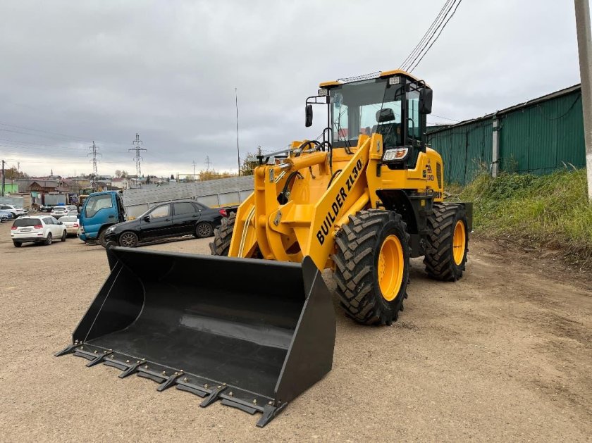 Фронтальный погрузчик Builder zl30