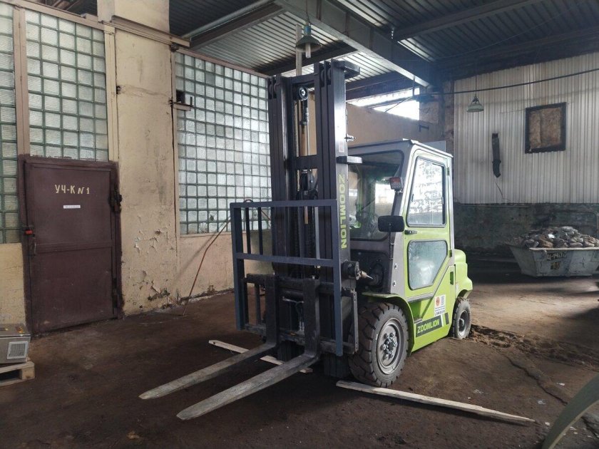 Погрузчик вилочный митсубиси fg15