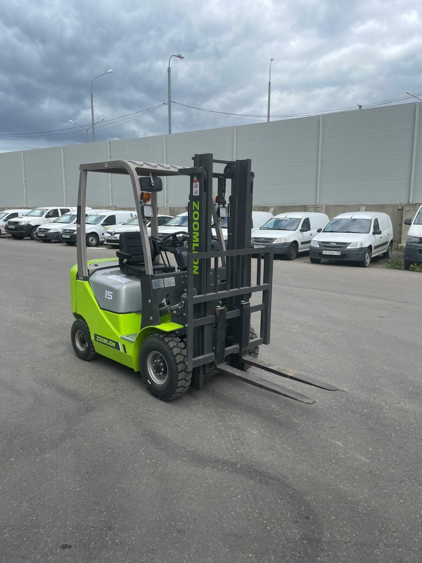 Вилочный погрузчик Зумлион 5 тонн