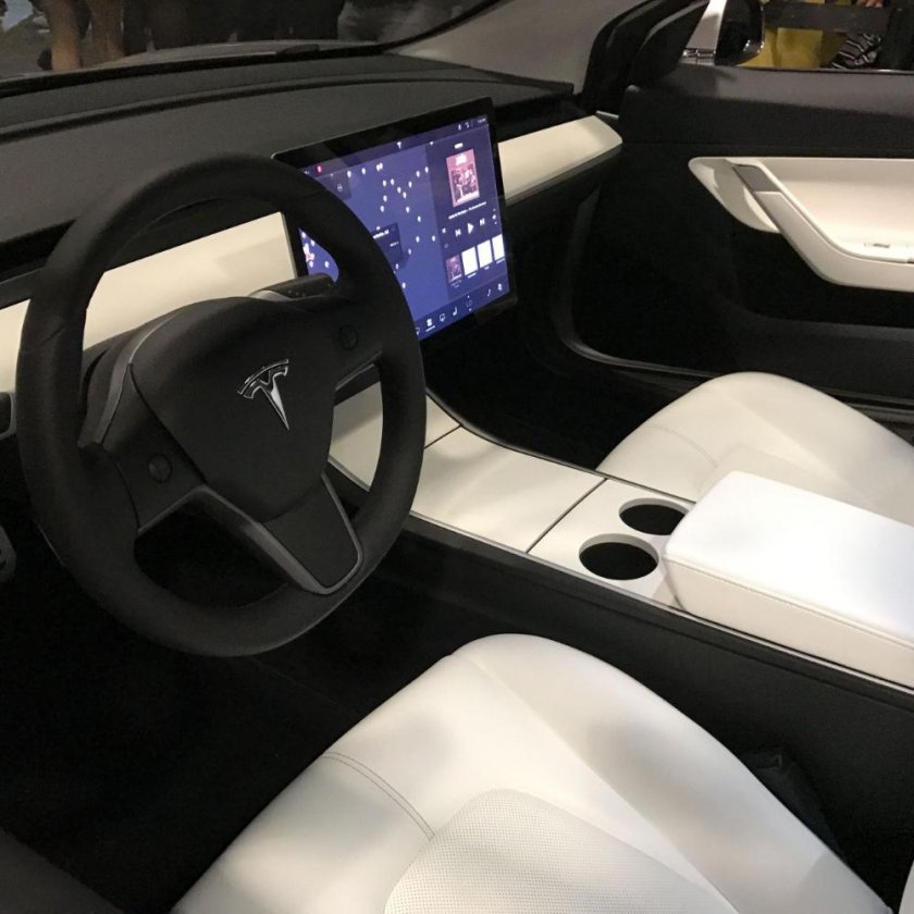Tesla model 3