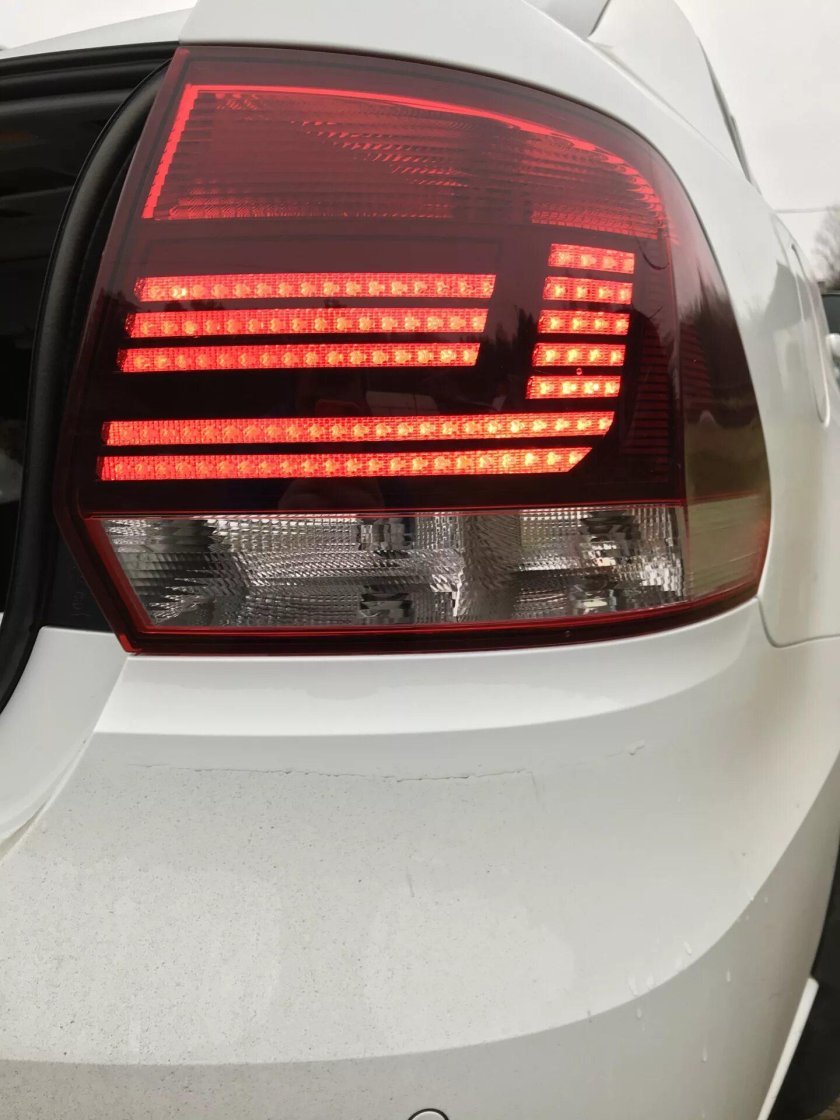 Фольксваген поло задний фонарь