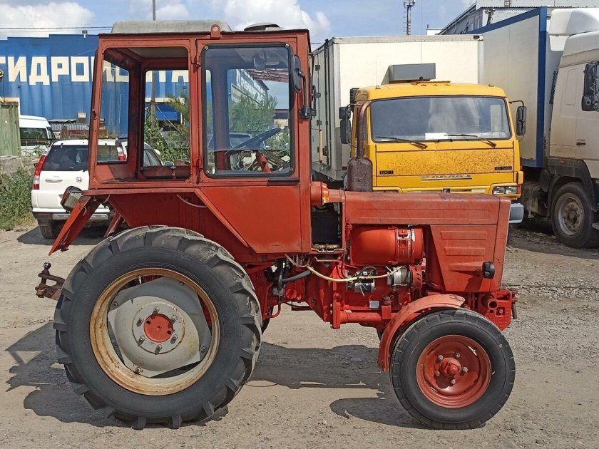 Т-25 трактор