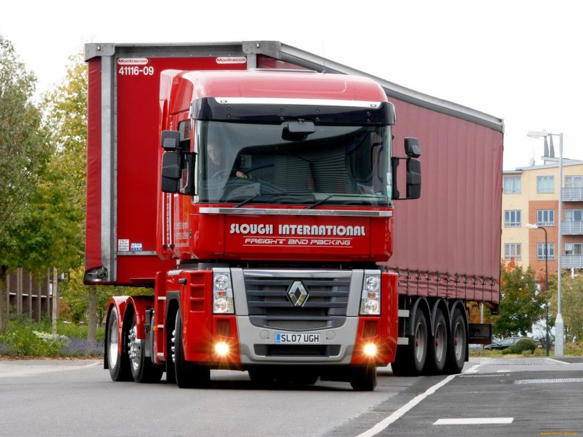 Грузовик Renault Magnum