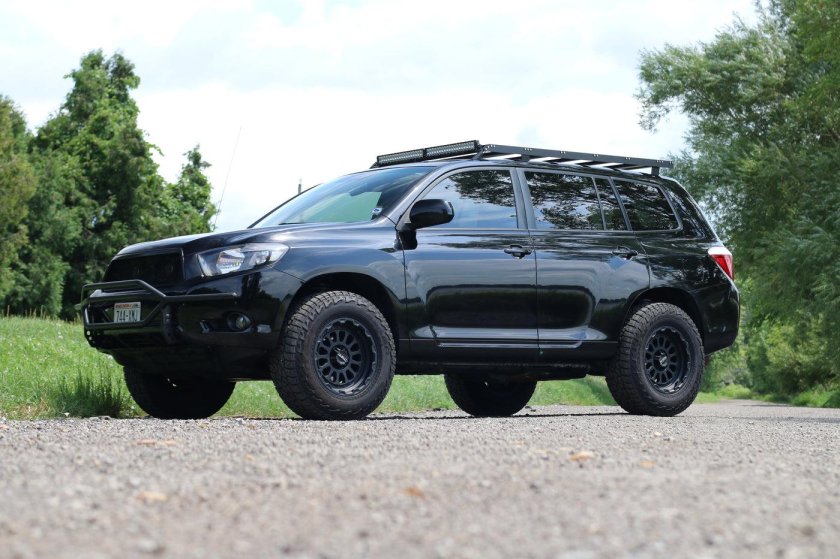 Тойота хайлендер офф роуд